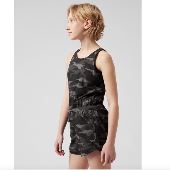 Athleta Girl • Black Camo On the Go Romper • Size XS/6 - Picture 3 of 9